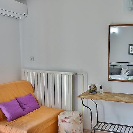 Apartments Ruzica Banjol Екстер'єр фото